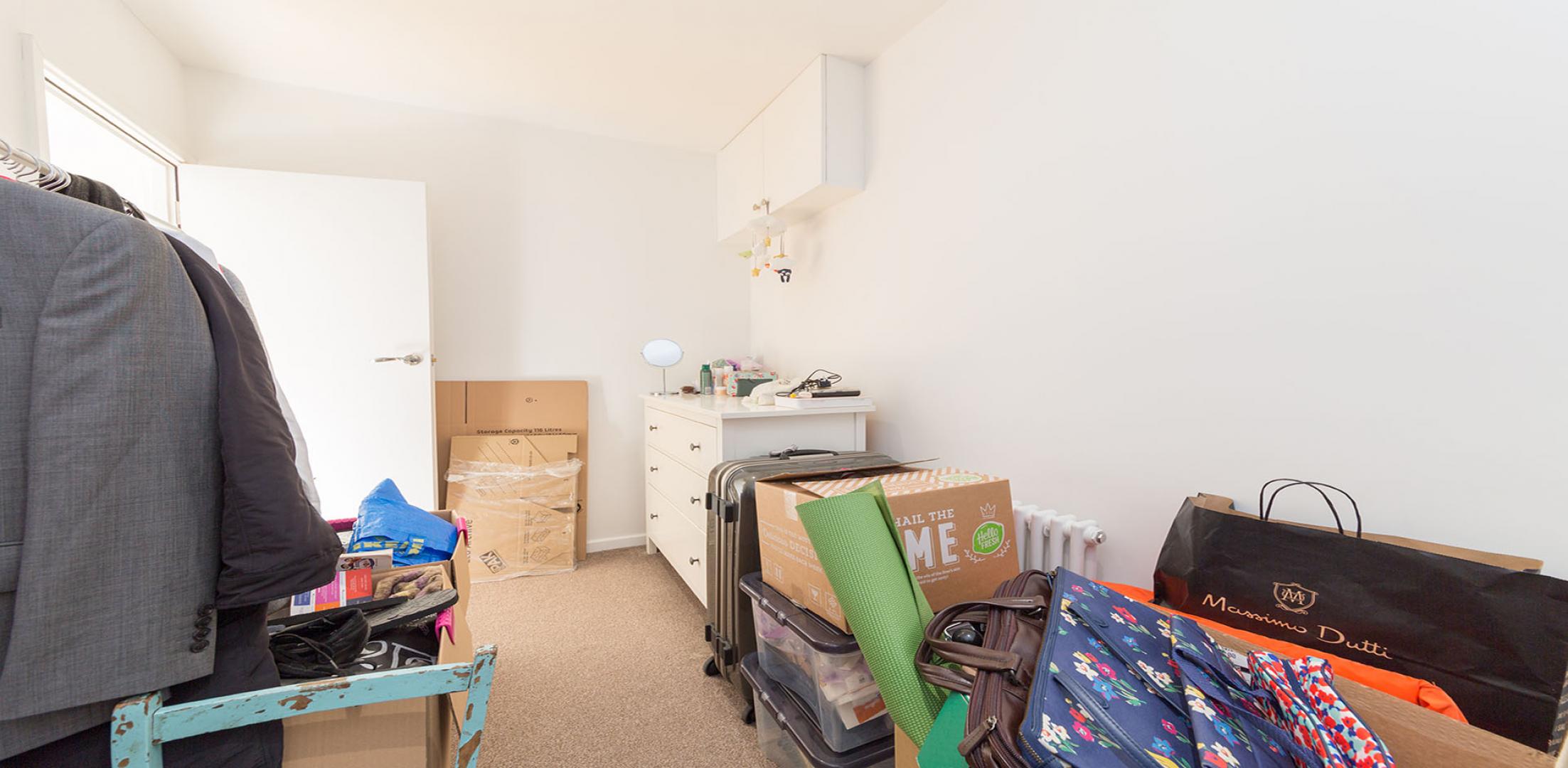 			HEATING and HOT WATER INCLUDED, 2 Bedroom, 1 bath, 1 reception Flat			 Mortimer Crescent , KILBURN PARK / MAIDA VALE